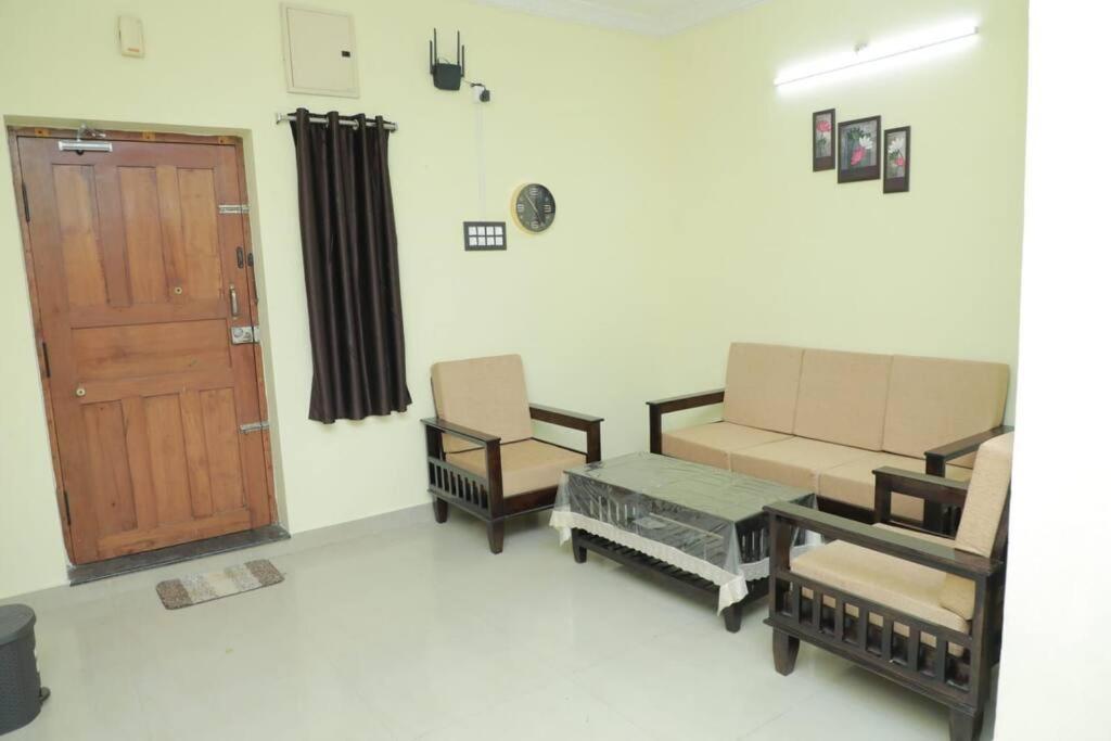 The Delux Cabin Karaikudi Exterior foto